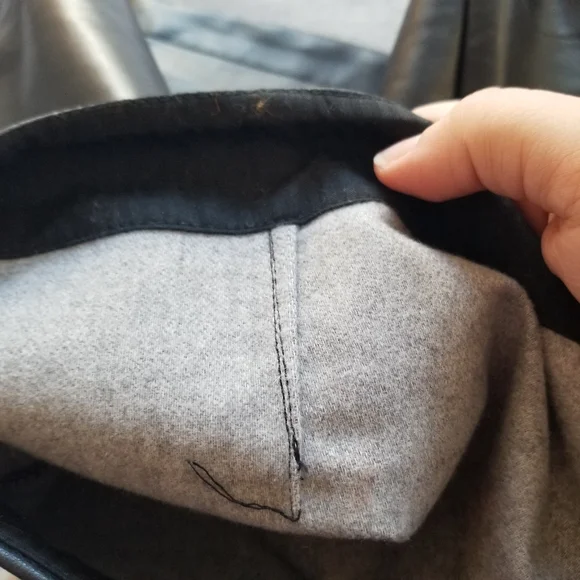 NWT Gap Faux Leather Mini Skirt - Picture 2 of 8